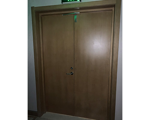 烤漆木質(zhì)防火門