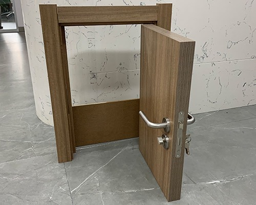 套裝木質(zhì)防火門樣品